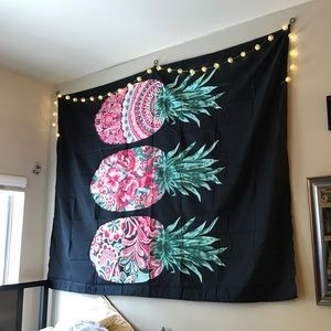 Pineapple Tapestry